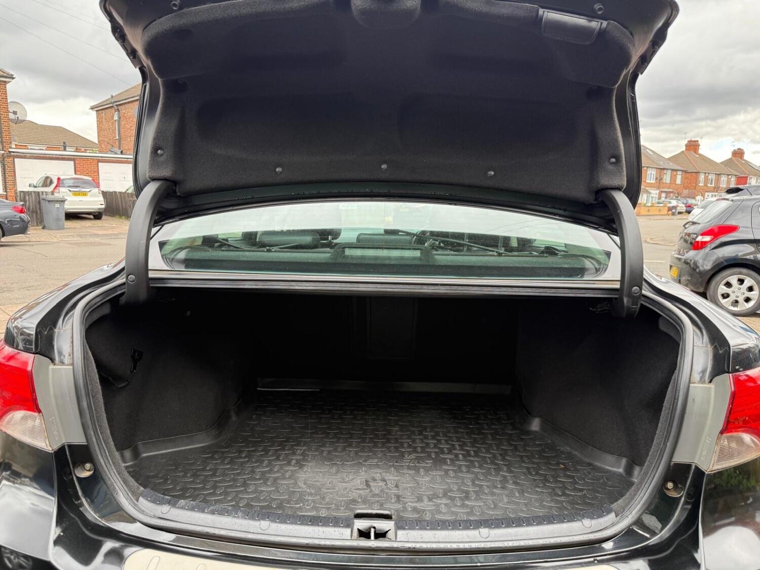 Used Toyota Avensis 2012 for sale - 76794342: Photo 23