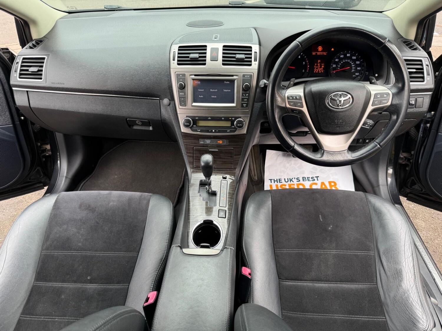 Used Toyota Avensis 2012 for sale - 76794342: Photo 8