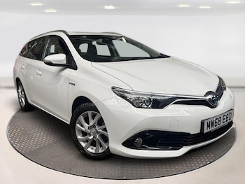 Toyota Auris feature image