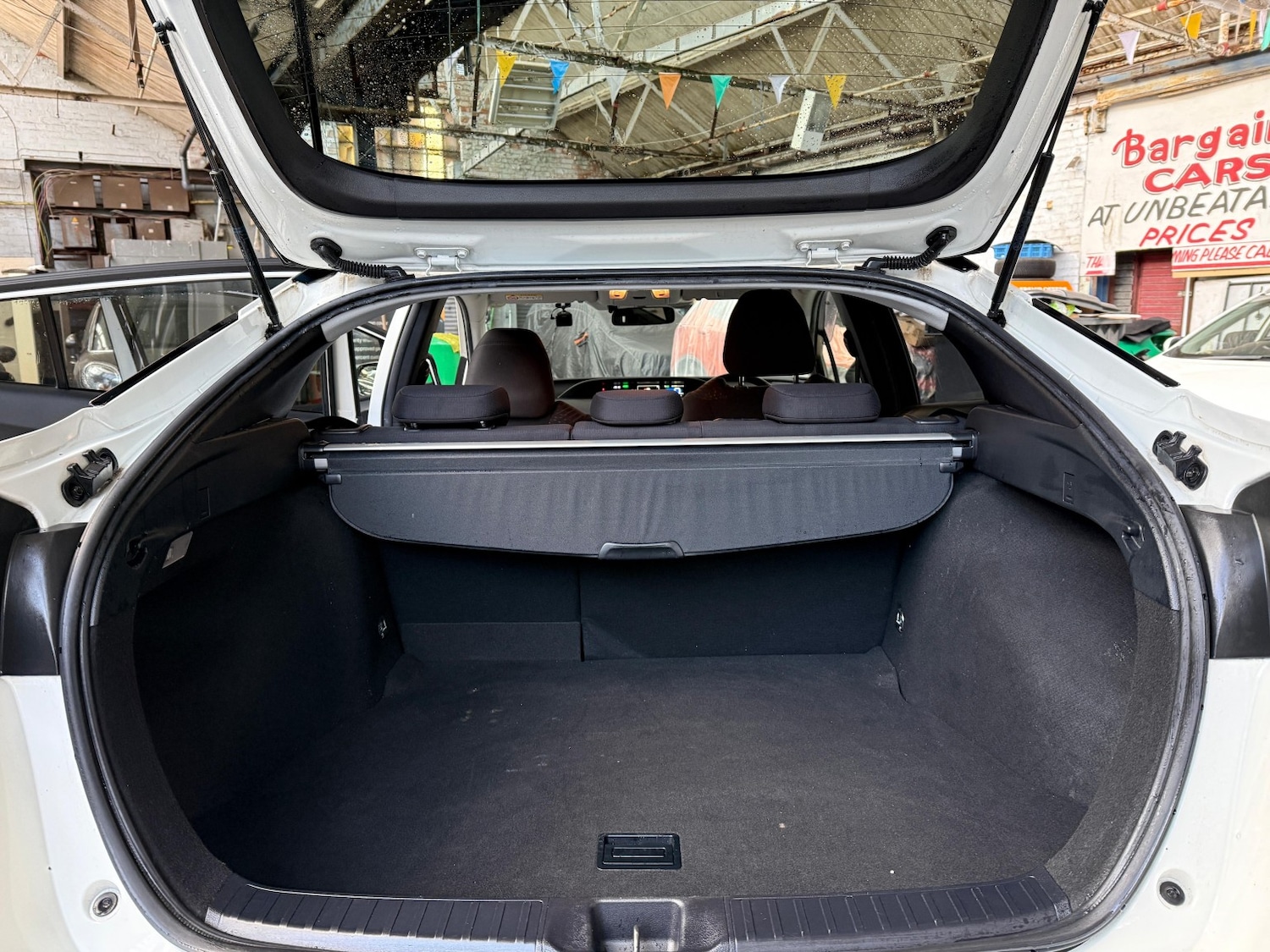 Used Toyota Prius for sale - 77851334: Photo 14