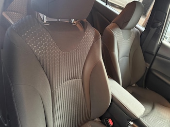 Used Toyota Prius 2018 for sale - 77851334: Photo