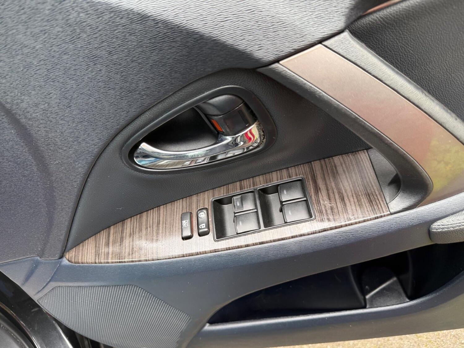 Used Toyota Avensis 2012 for sale - 74346495: Photo 16