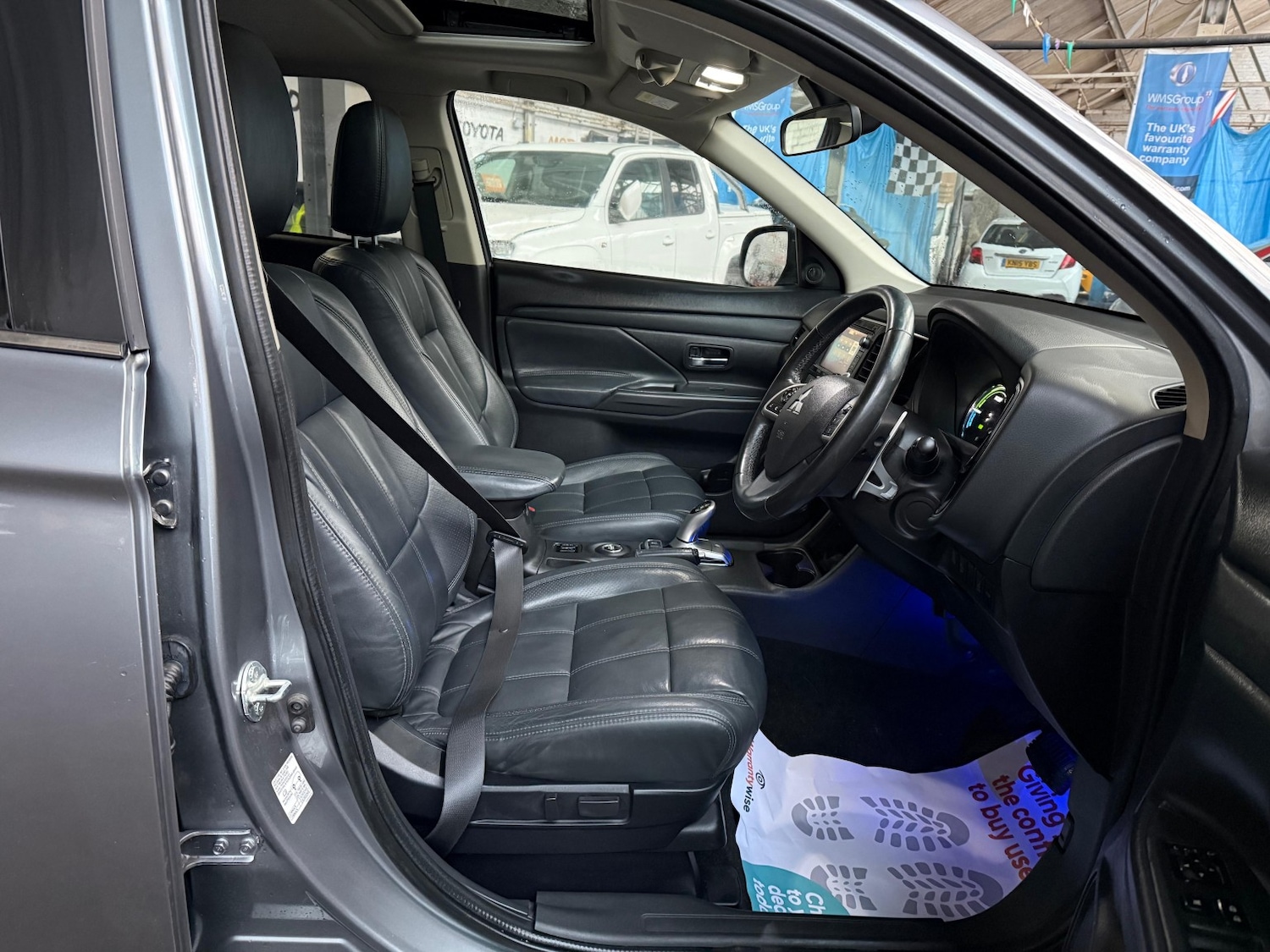 Used Mitsubishi Outlander 2015 for sale - 77113128: Photo 31