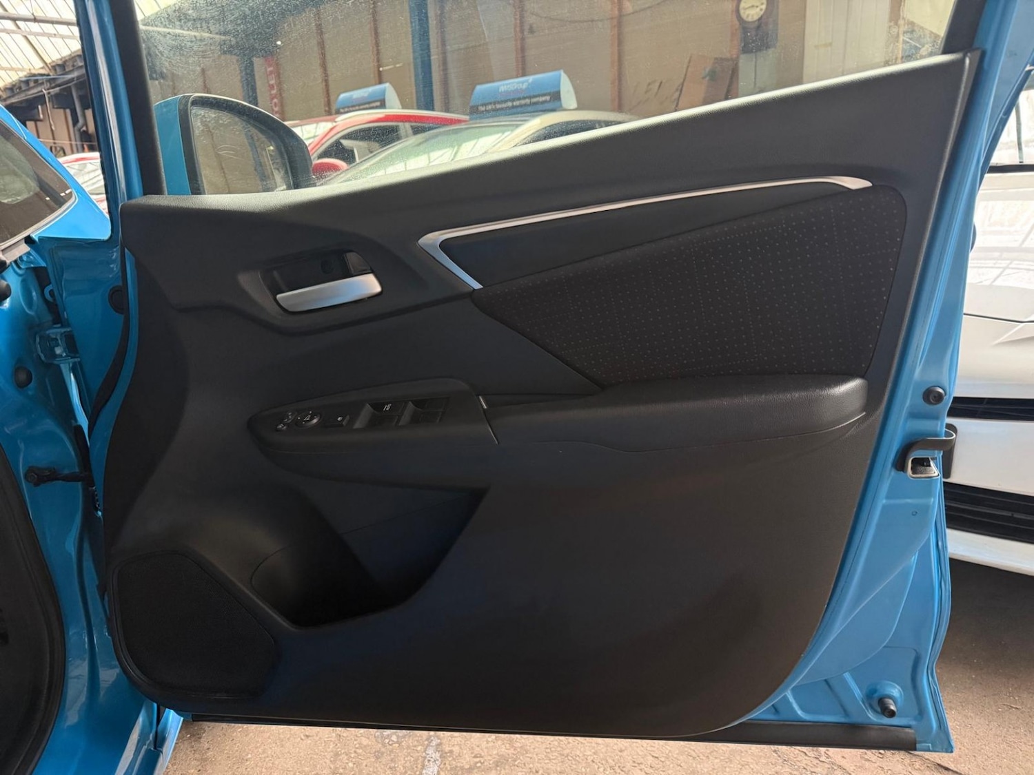 Used Honda Jazz for sale - 76884865: Photo 30