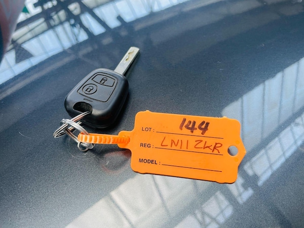 Used Peugeot 107 2011 for sale - 70432353: Photo 17