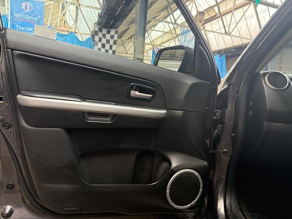 Used Suzuki Grand Vitara 2013 for sale - 75592941: Photo 28