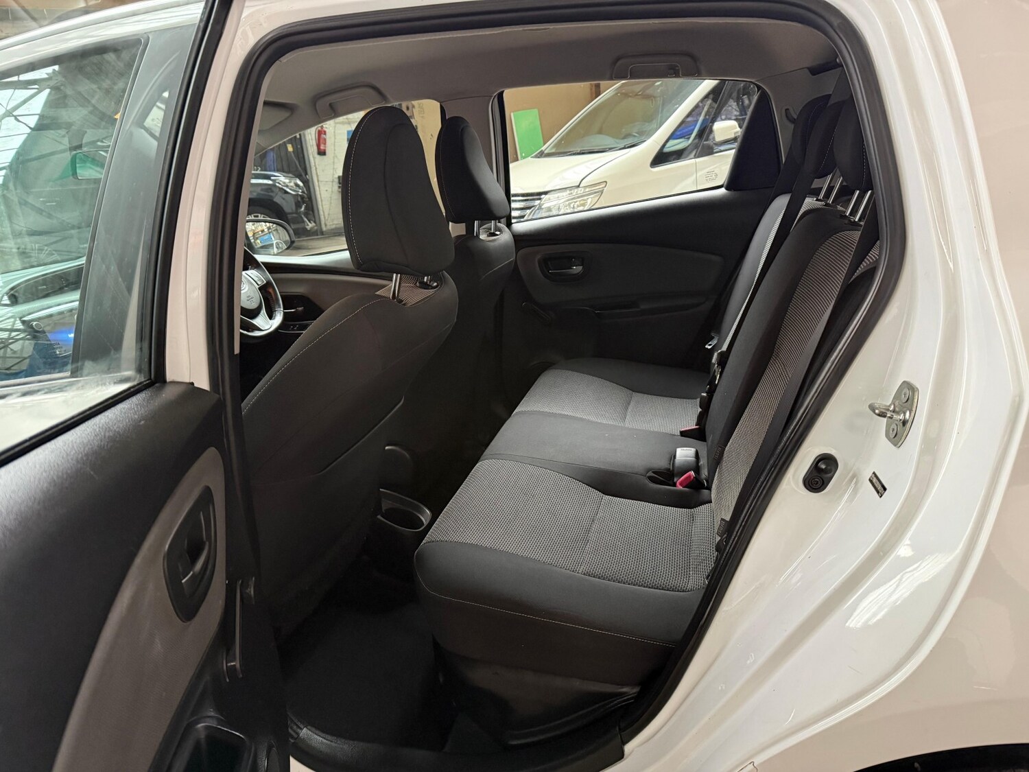 Used Toyota Yaris 2015 for sale - 78056936: Photo 18