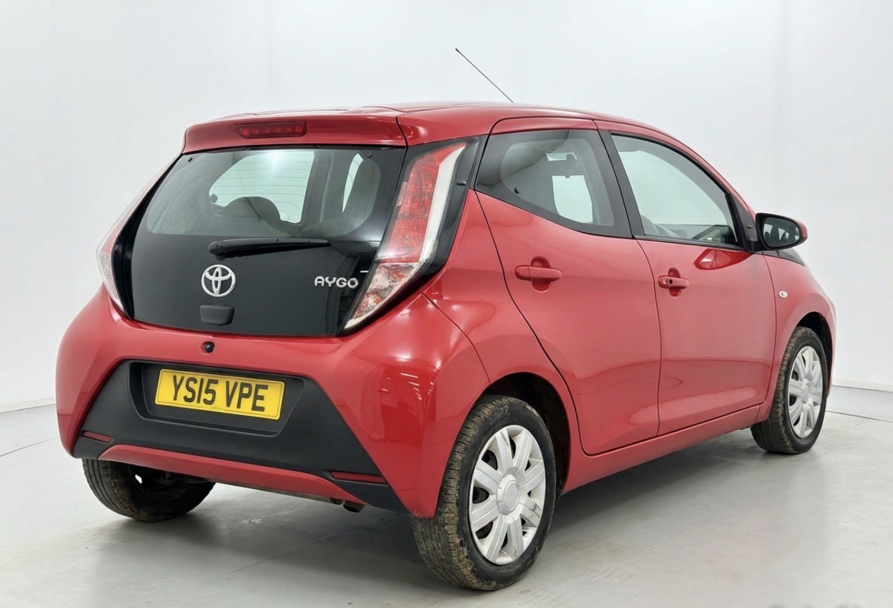 Used Toyota AYGO 2015 for sale - 78057135: Photo 6