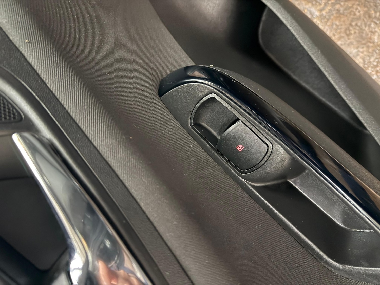 Used Vauxhall Corsa 2017 for sale - 77323608: Photo 24