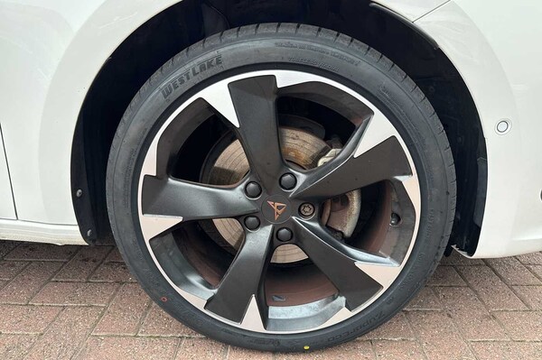 Used Cupra Leon 2023 for sale - 76299594: Photo 5