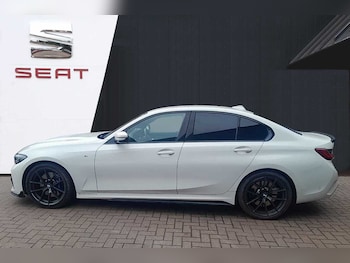 Used BMW 3 Series 2021 for sale - 78105531: Photo