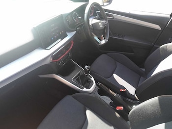 Used SEAT Arona 2022 for sale - 76299584: Photo 2