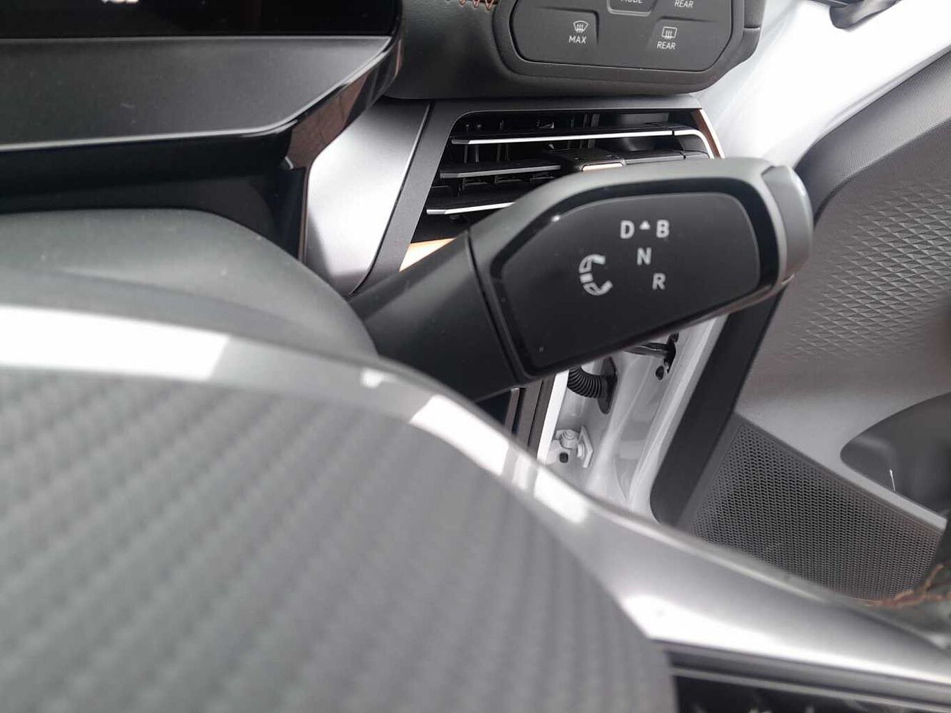 Used Cupra Born 2025 for sale - 76679023: Photo 8