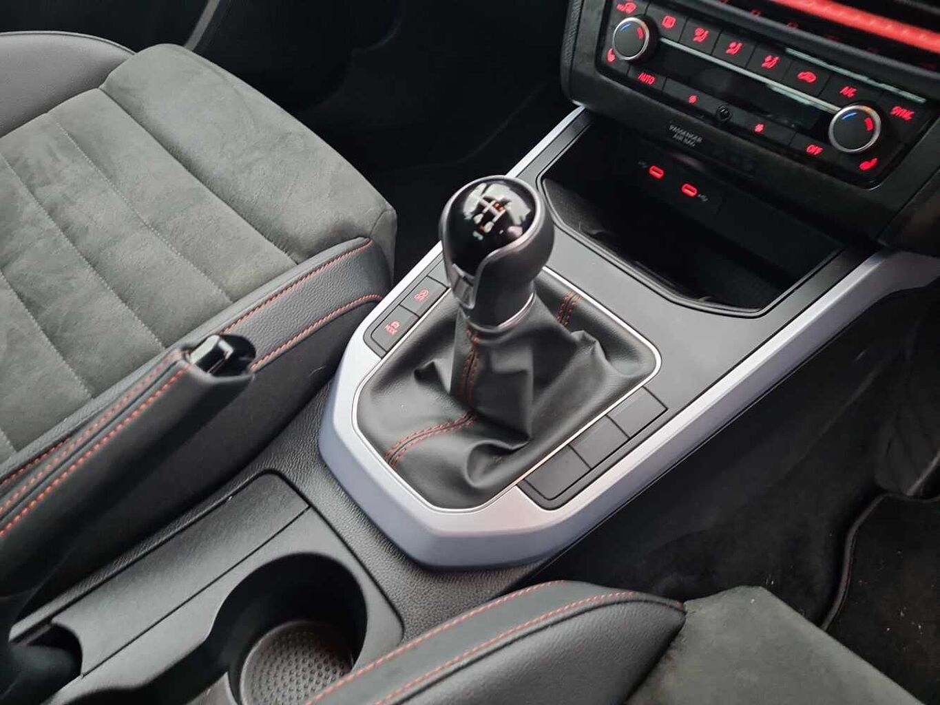 Used SEAT Arona 2024 for sale - 77515277: Photo 8