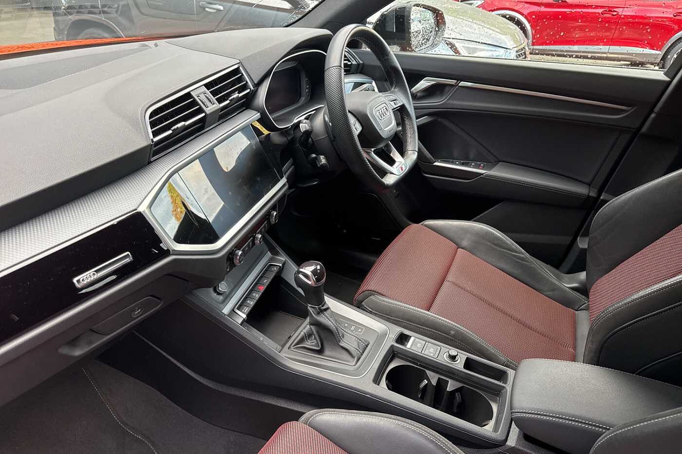 Used Audi Q3 2022 for sale - 76675291: Photo 2