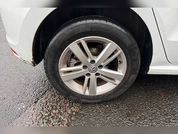 Used Volkswagen Polo 2016 for sale - 77417412: Photo