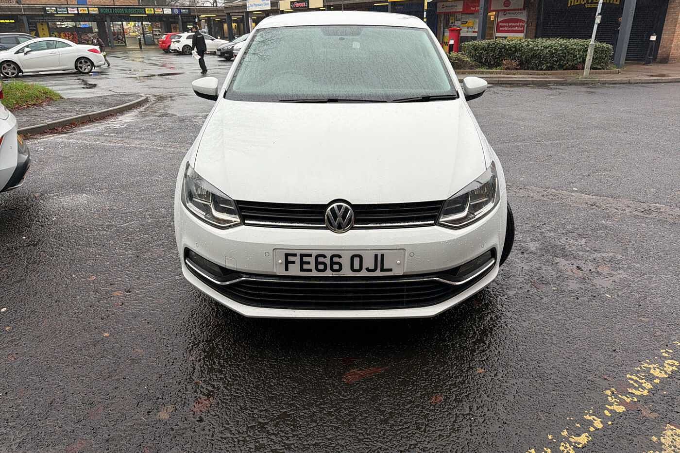 Used Volkswagen Polo 2016 for sale - 77417412: Photo 6