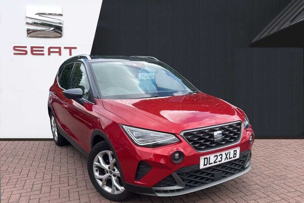 Used SEAT Arona 2023 for sale - 76299600: Photo 1