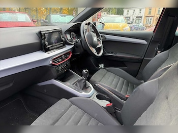 Used SEAT Arona 2023 for sale - 76675856: Photo