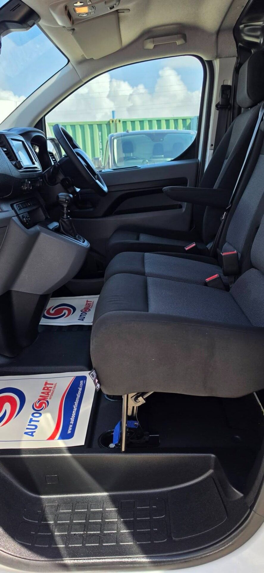 Used Peugeot Expert 2022 for sale - 78218952: Photo 10