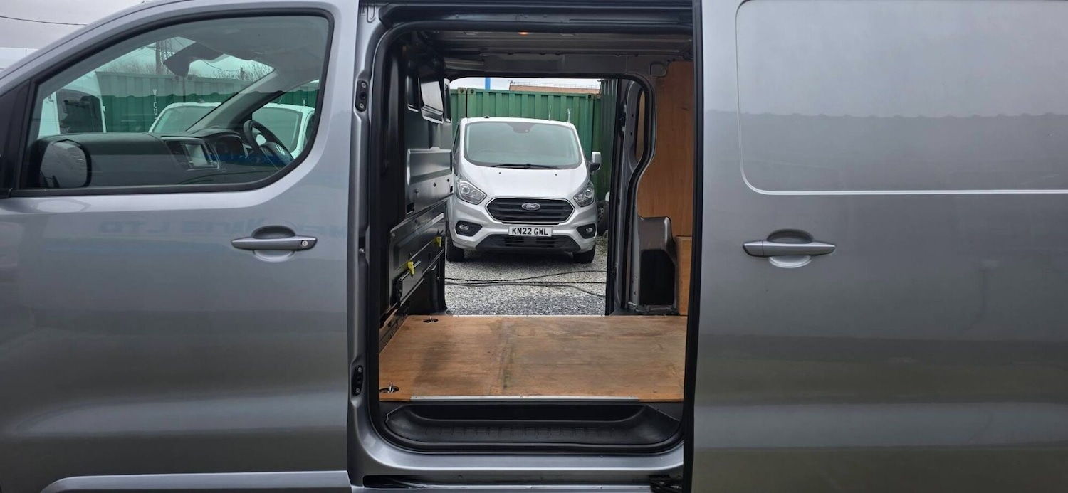 Used Vauxhall Vivaro 2023 for sale - 77731014: Photo 22