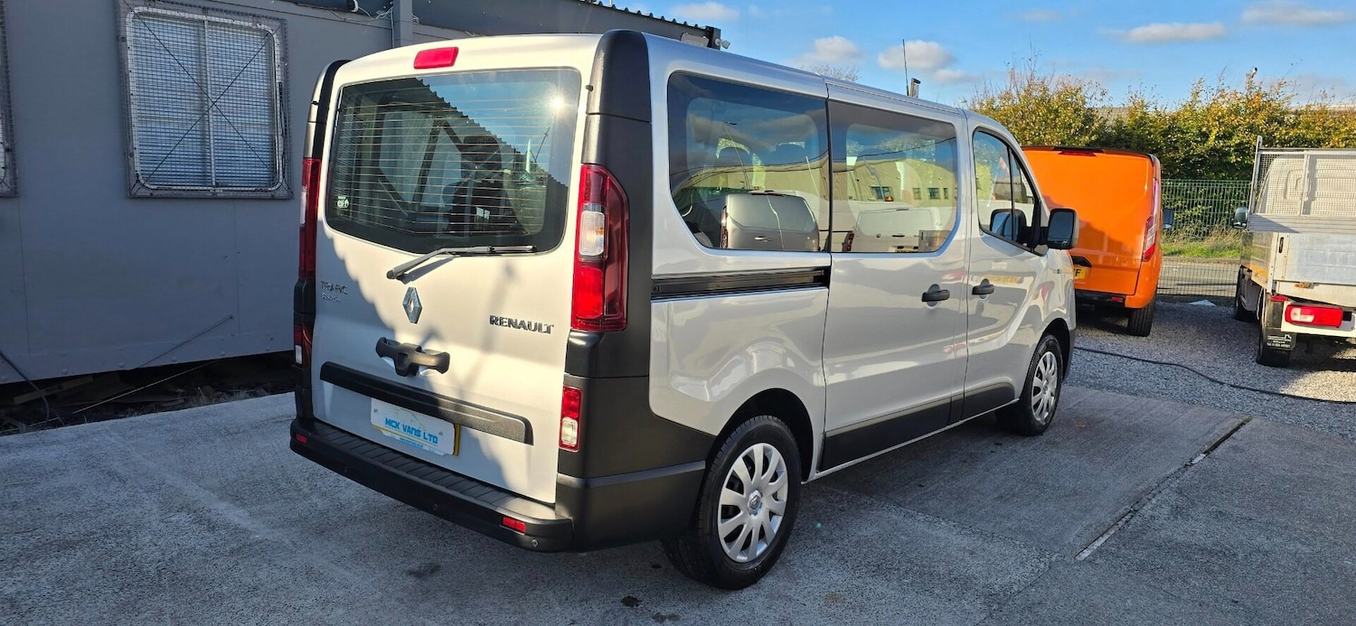 Used Renault Trafic 2019 for sale - 76267811: Photo 2