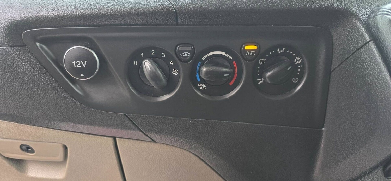 Used Ford Transit Custom 2017 for sale - 77368094: Photo 14