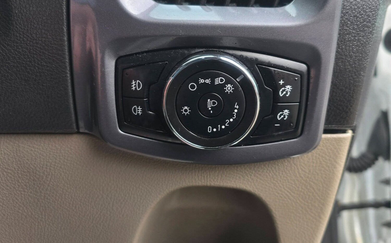 Used Ford Transit Custom 2017 for sale - 77368094: Photo 18