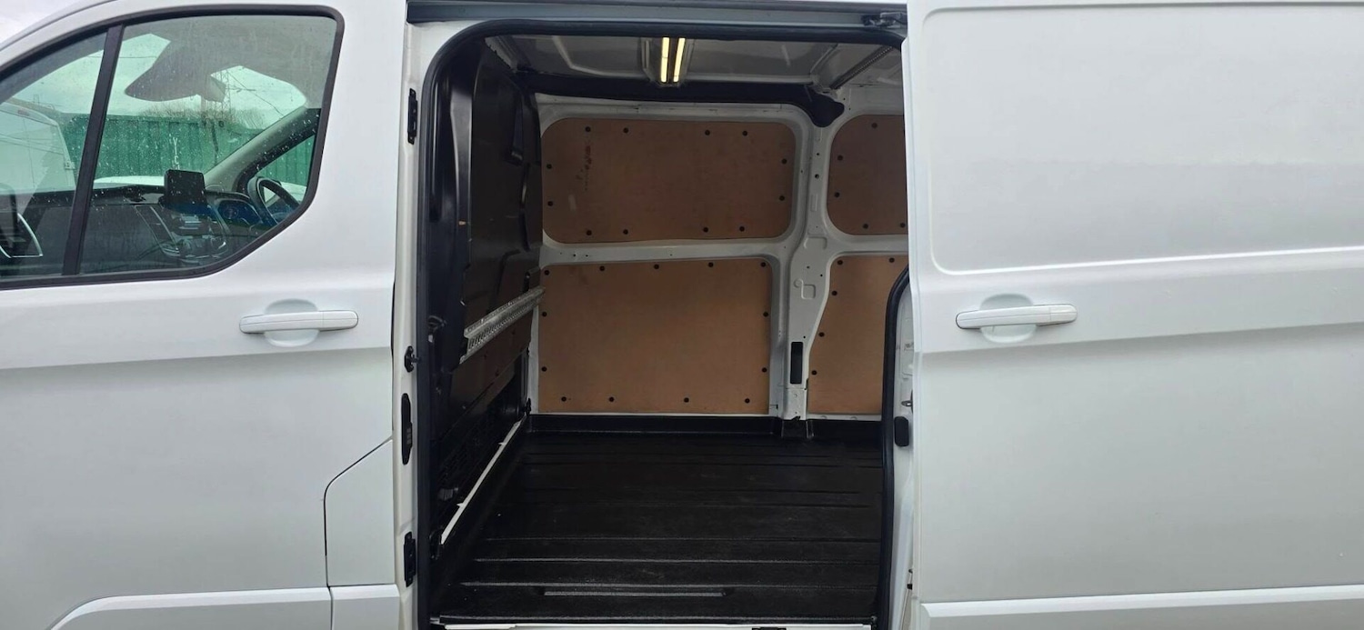 Used Ford Transit Custom 2022 for sale - 77571185: Photo 23