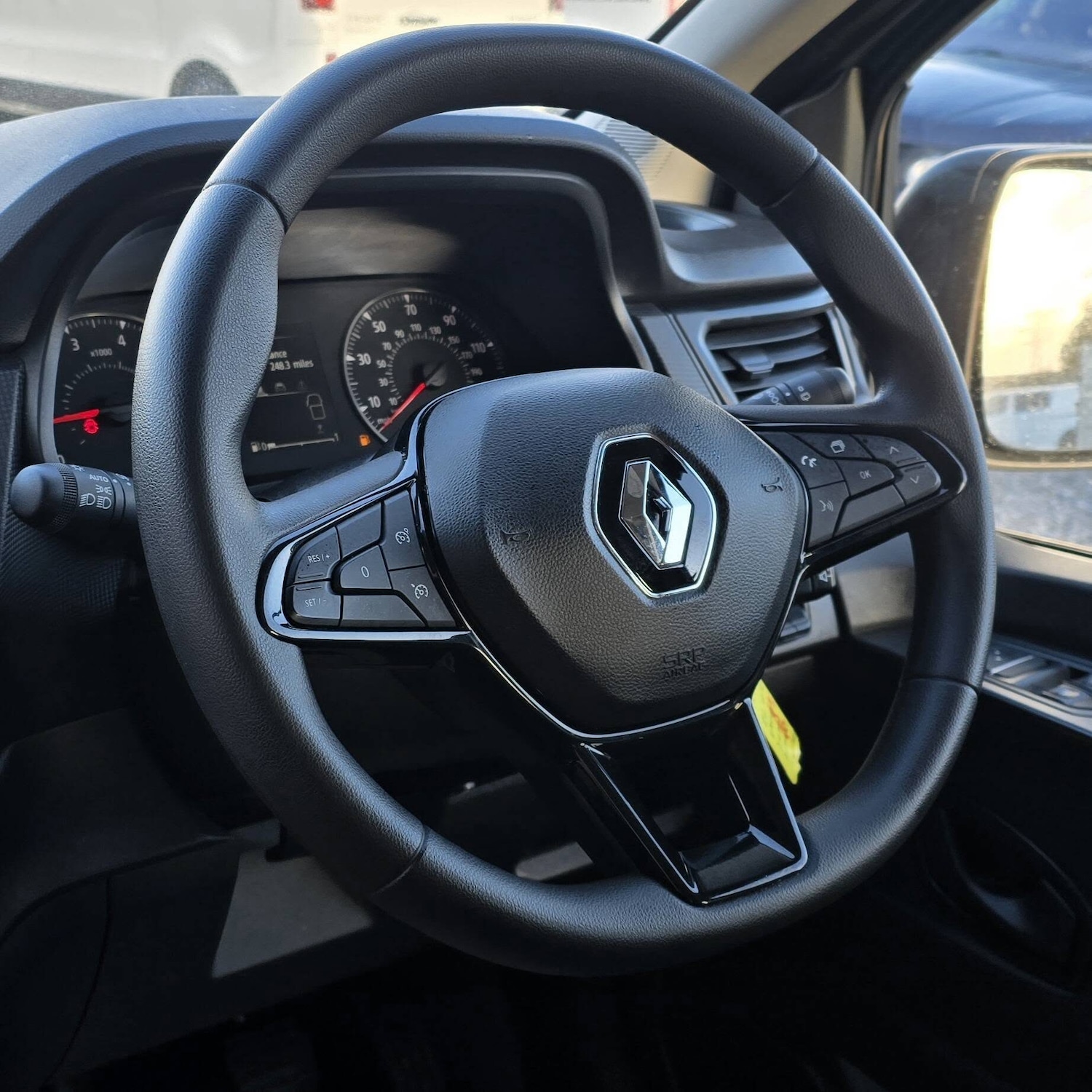 Used Renault Trafic 2022 for sale - 76809239: Photo 9