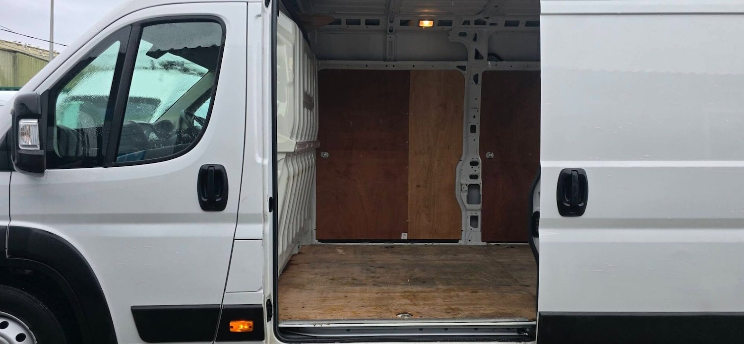 Used Vauxhall Movano 2023 for sale - 76950058: Photo 15