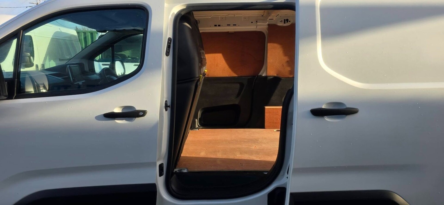 Used Peugeot Partner 2020 for sale - 76895916: Photo 19