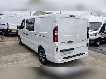 Used Renault Trafic 2024 for sale - 79359660: Photo