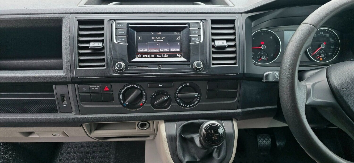 Used Volkswagen Transporter 2018 for sale - 76312231: Photo 14