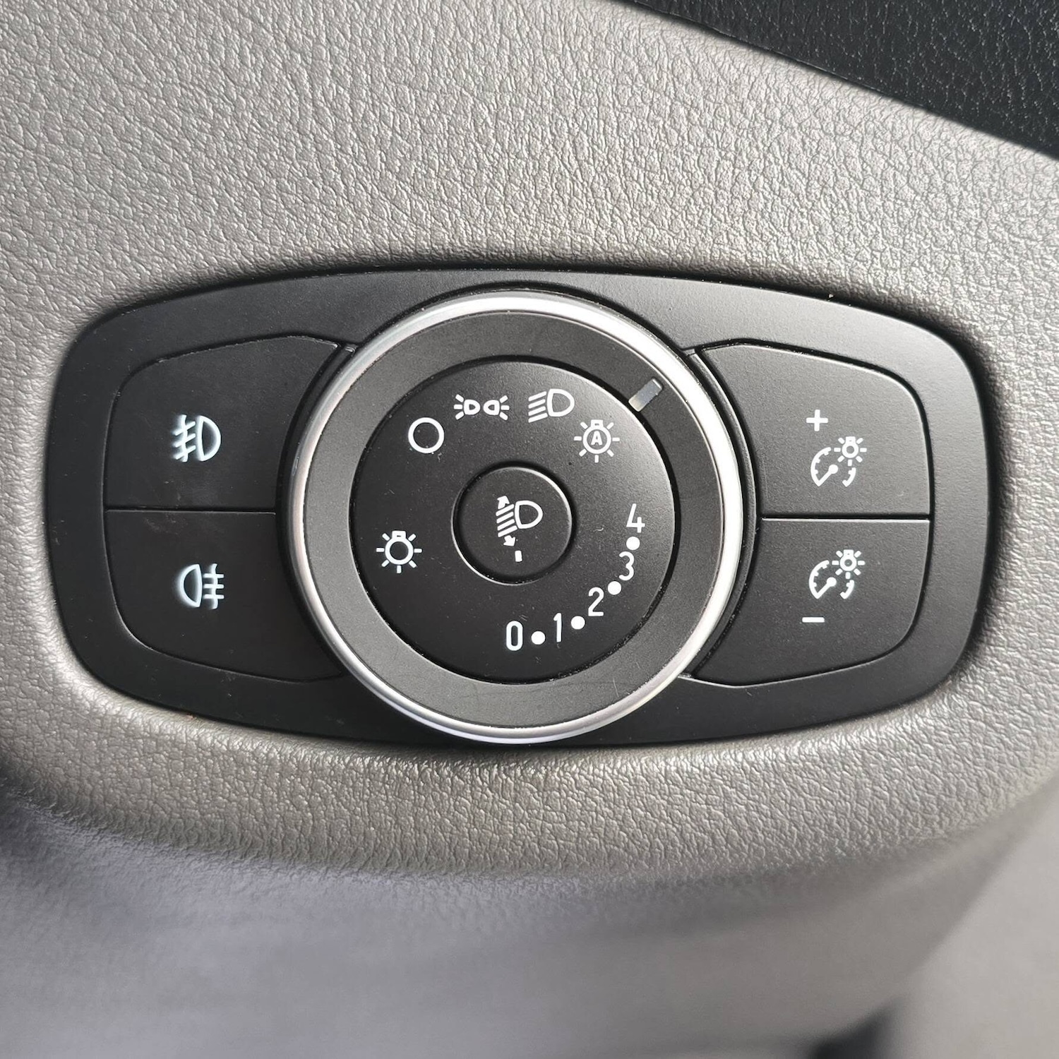 Used Ford Transit Connect 2020 for sale - 76106772: Photo 16