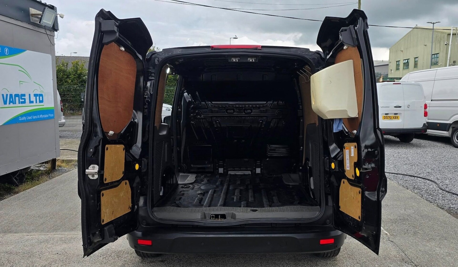 Used Ford Transit Connect 2020 for sale - 76106772: Photo 20