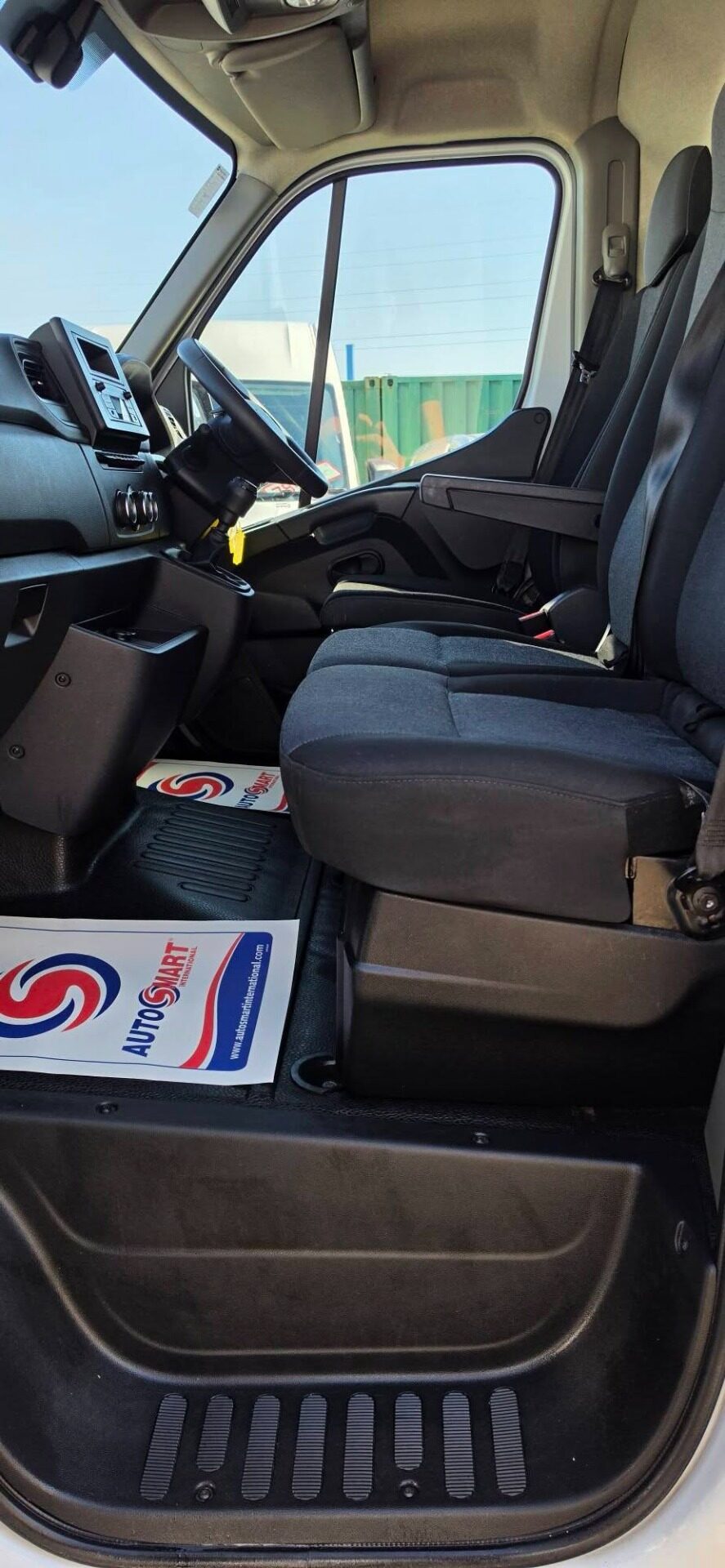 Used Renault Master 2023 for sale - 77947178: Photo 11