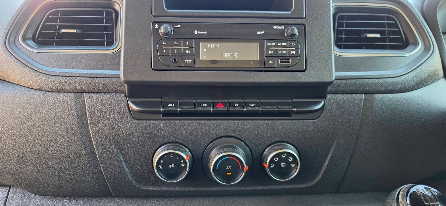 Used Renault Master 2023 for sale - 77947178: Photo 15