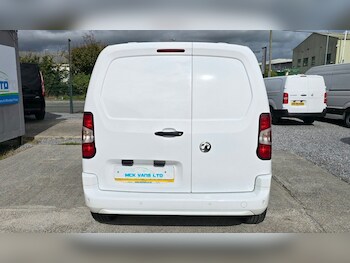 Used Vauxhall Combo 2020 for sale - 76115672: Photo