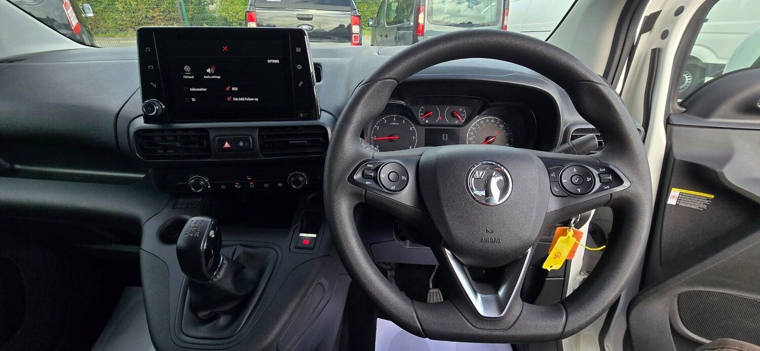 Used Vauxhall Combo 2020 for sale - 76115672: Photo 9