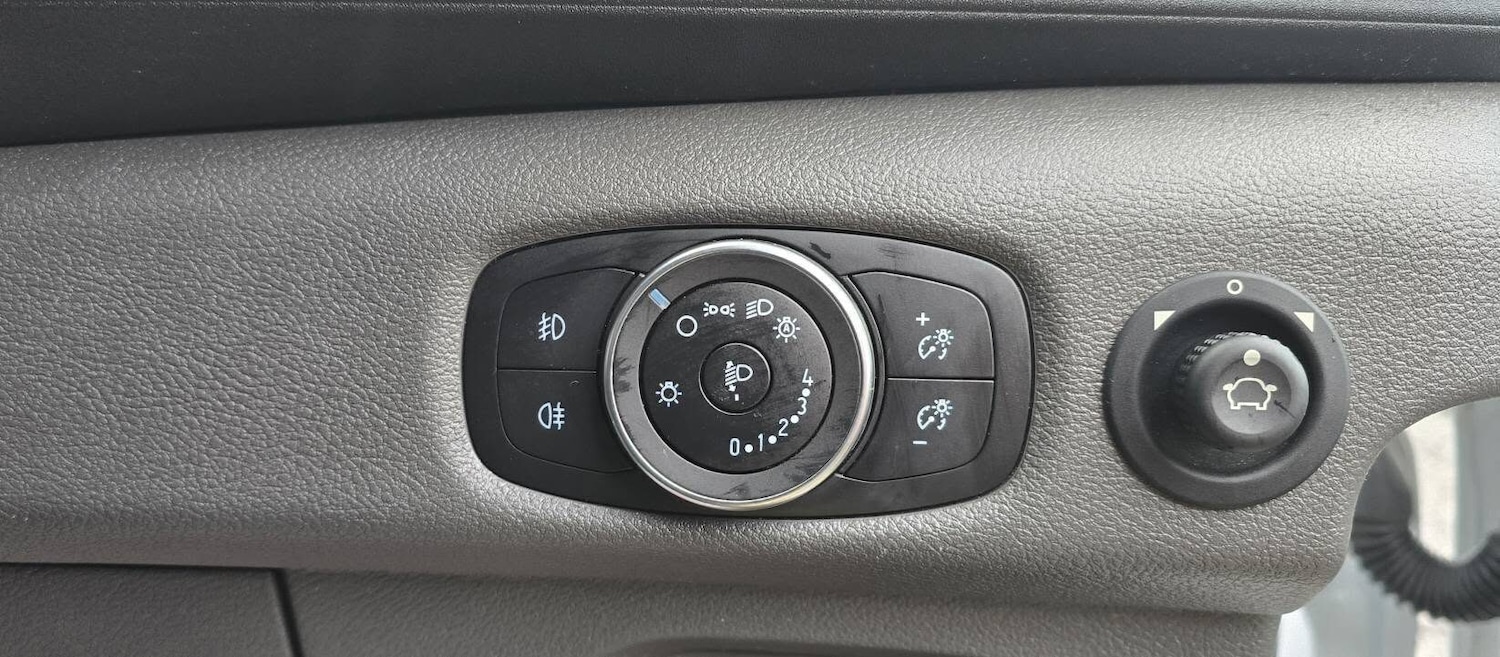 Used Ford Transit 2023 for sale - 77663569: Photo 17