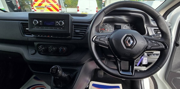 Used Renault Trafic 2022 for sale - 76301195: Photo 11