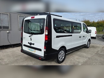 Used Renault Trafic 2022 for sale - 76301195: Photo 2