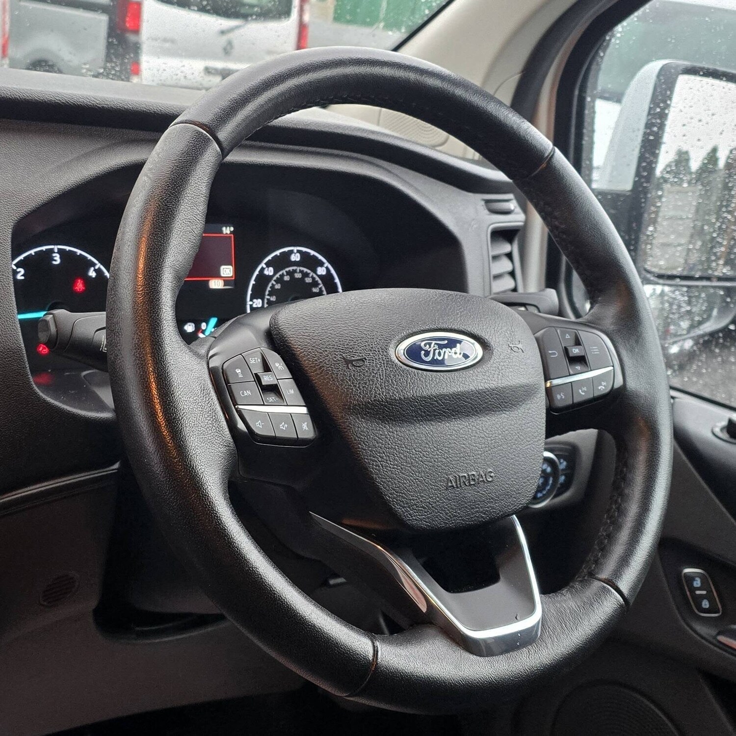 Used Ford Transit Custom 2019 for sale - 76555301: Photo 11