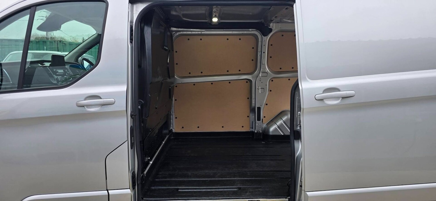 Used Ford Transit Custom 2021 for sale - 76275231: Photo 16