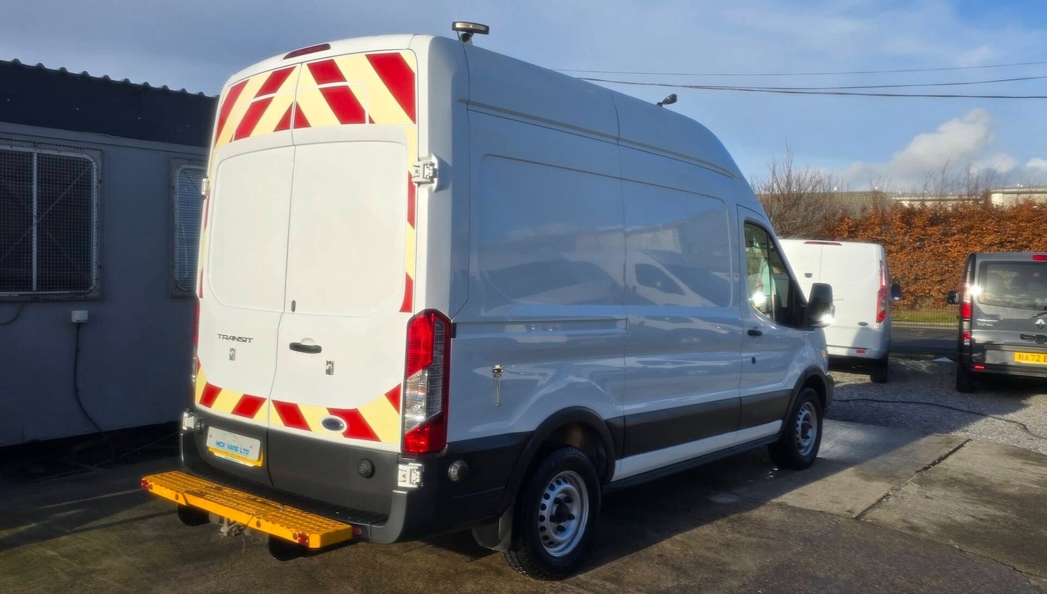 Used Ford Transit 2018 for sale - 76919855: Photo 2