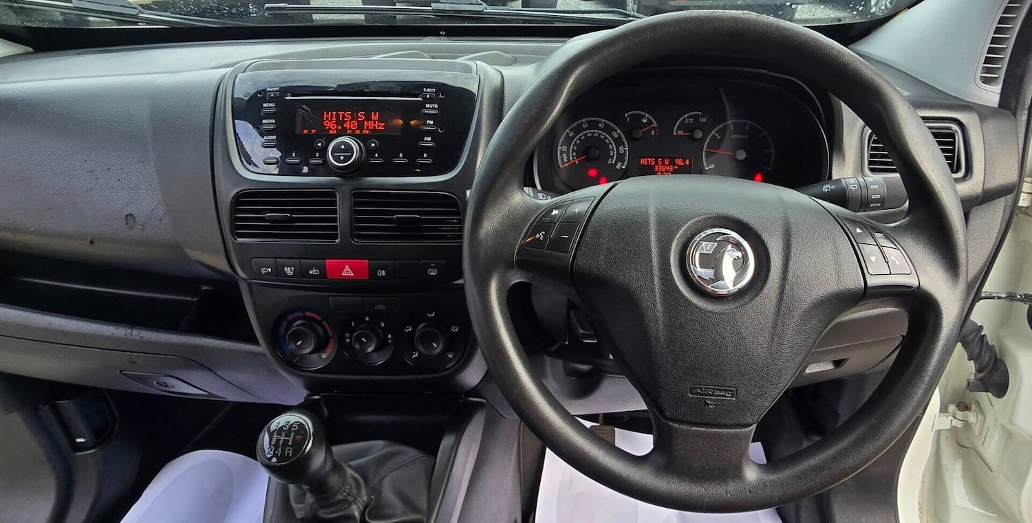 Used Vauxhall Combo 2017 for sale - 76142782: Photo 12