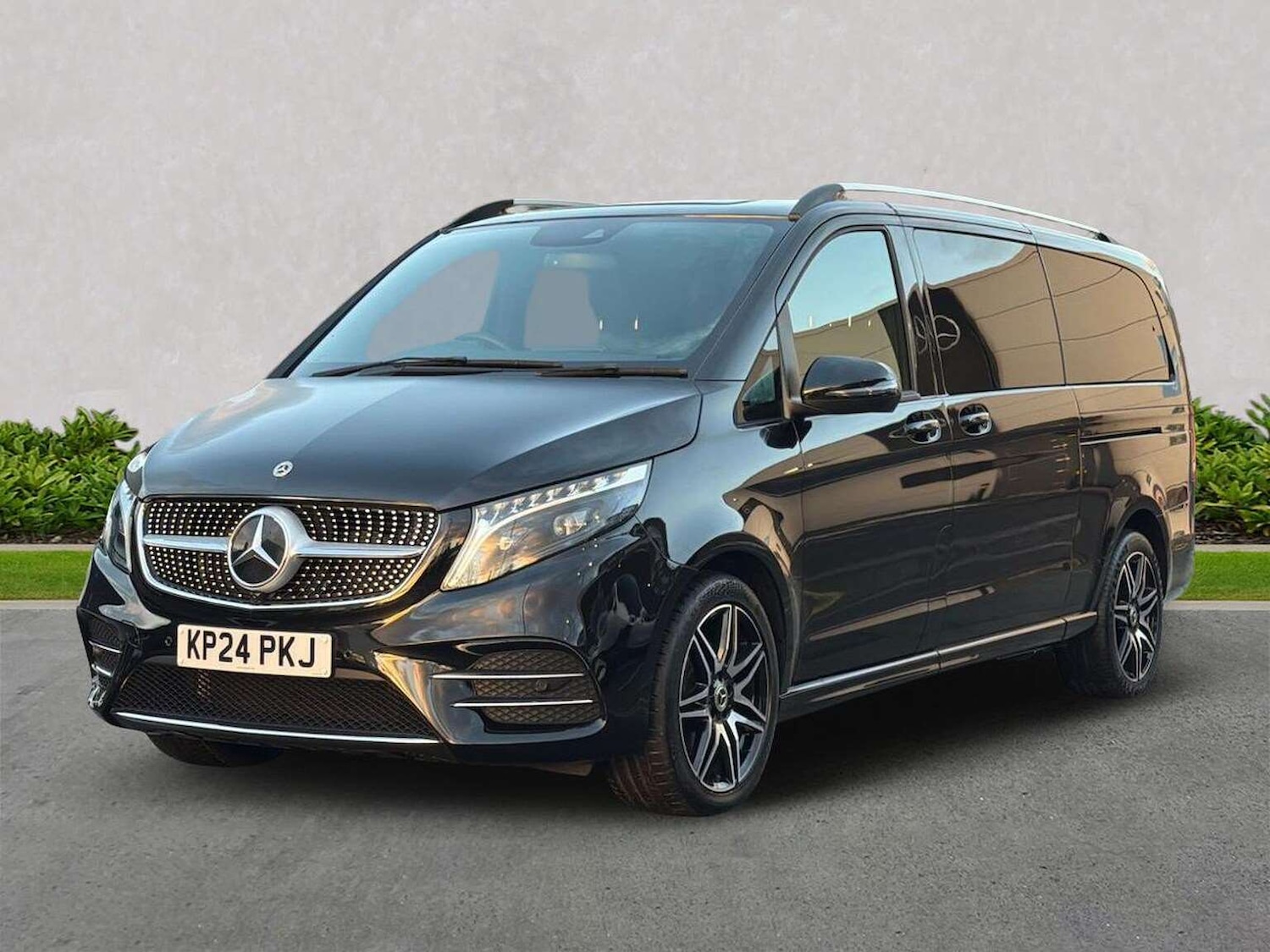 Used Mercedes-Benz V-Class 2024 for sale - 77572917: Photo 20