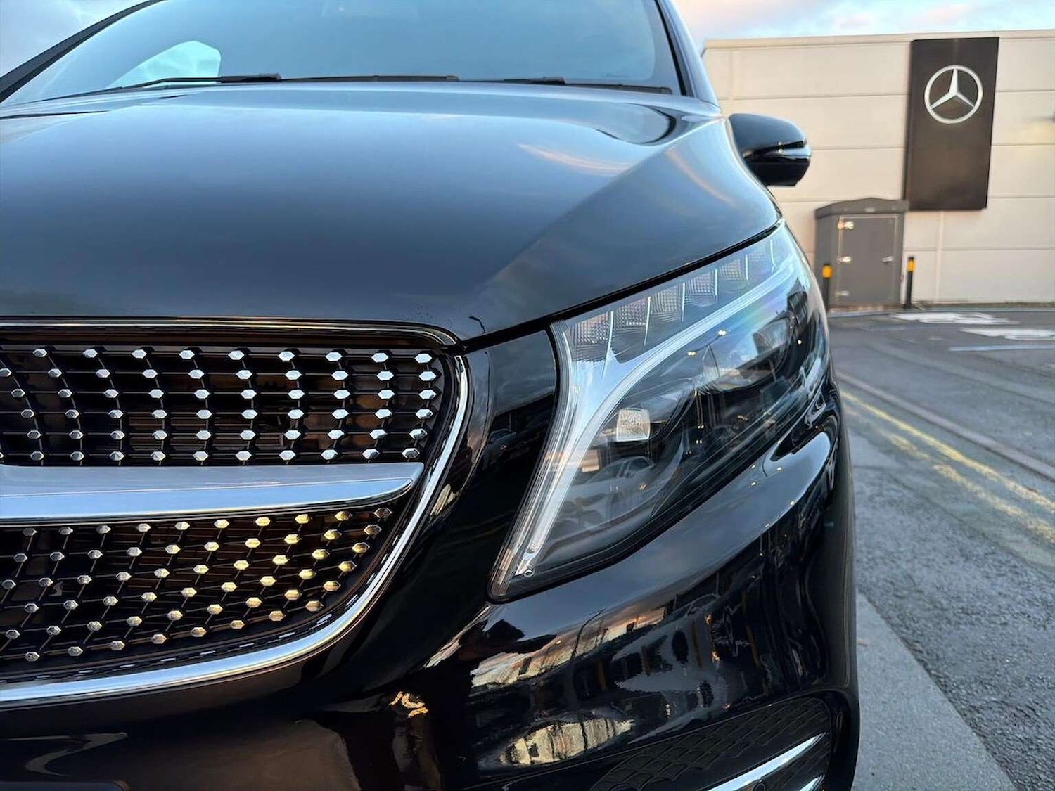 Used Mercedes-Benz V-Class 2024 for sale - 77572917: Photo 34