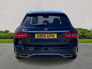 Used Mercedes-Benz C Class 2019 for sale - 78698671: Photo